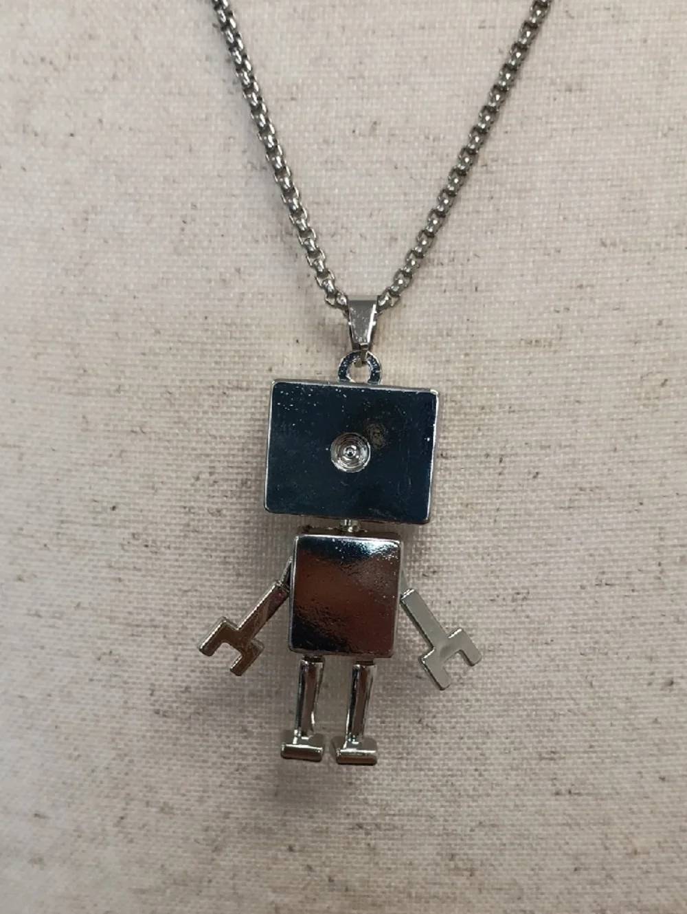 Silver Robot Pendant Necklace Movable Charm Kawaii Novelty Jewelry